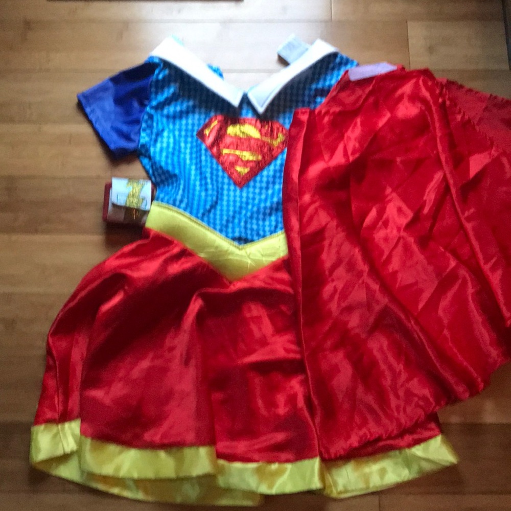 Super Women Outfit size Large